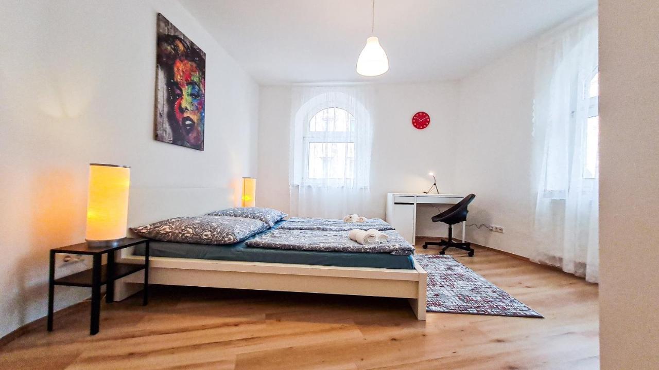 Luxurioeses Apartment Im Zentrum Von Nuernberg ภายนอก รูปภาพ